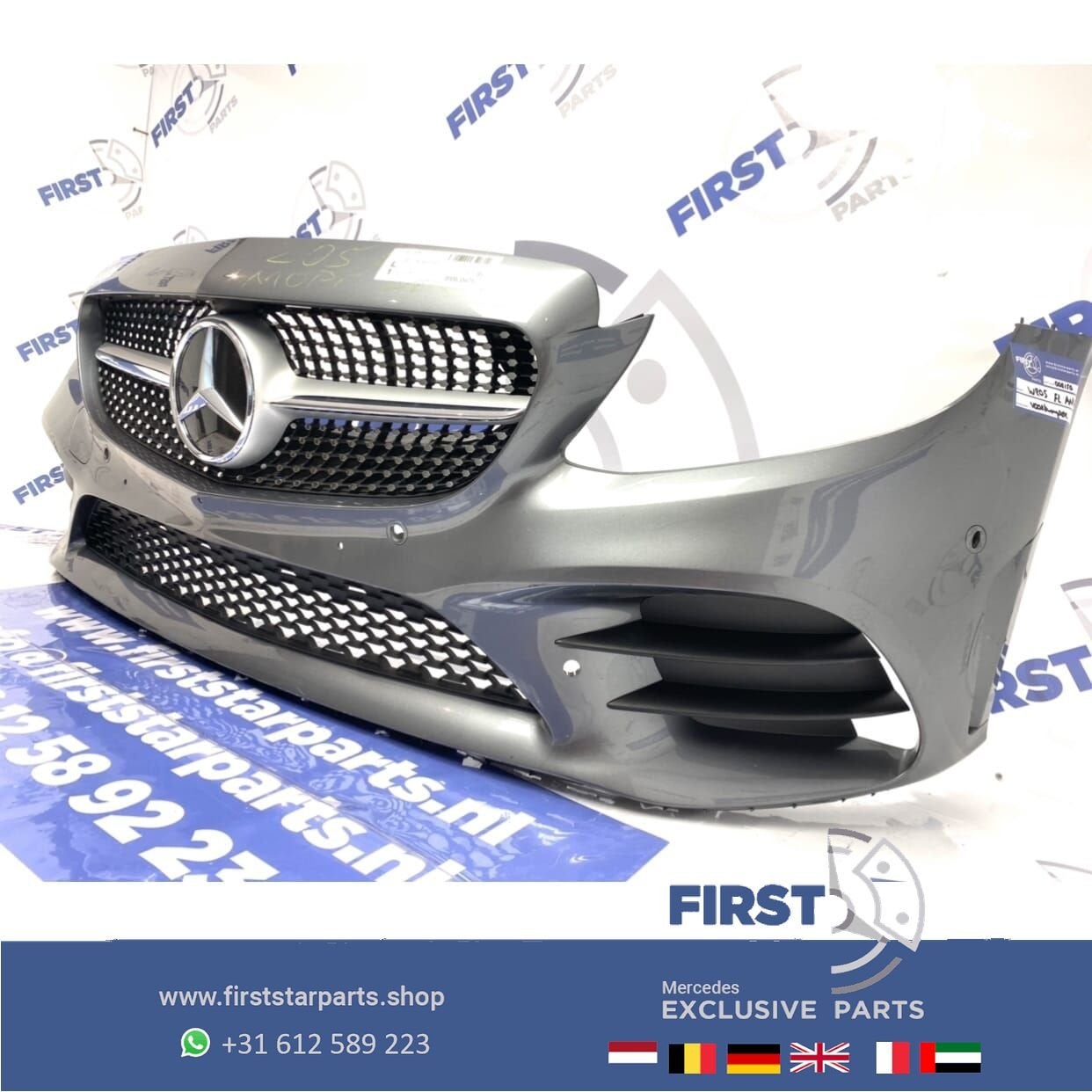 W205 FACELIFT AMG VOORBUMPER + diamond gril 2019 Mercedes C, Auto-onderdelen, Gebruikt, -, Voor, Ophalen of Verzenden