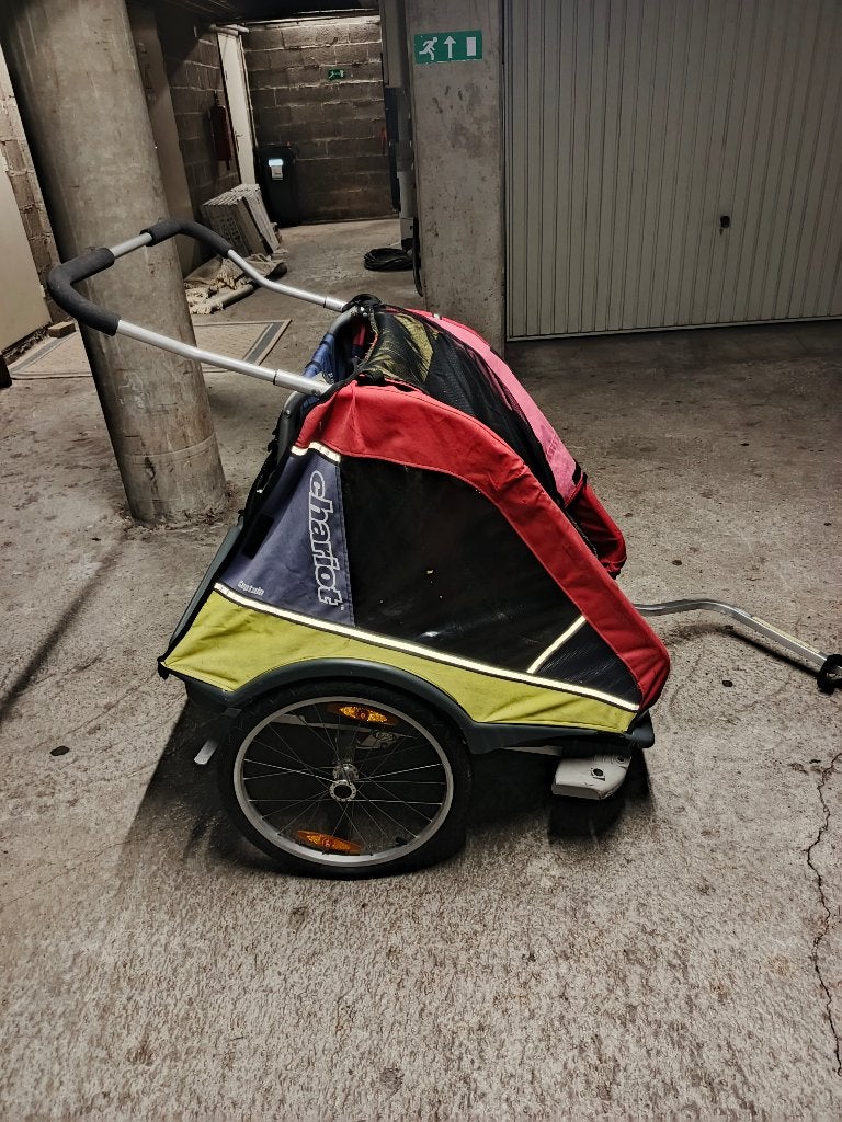 Chariot (Thule) Captain tweezitter fietskar met harde bodem, Fietsen en Brommers, Ophalen, Gebruikt, Vering, 80 kg of meer