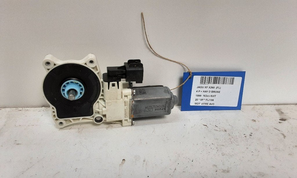 MOTEUR LEVE VITRE ELECTRIQUE AVANT DROIT Jaguar XF (X260), Utilisé, Avant, Jaguar