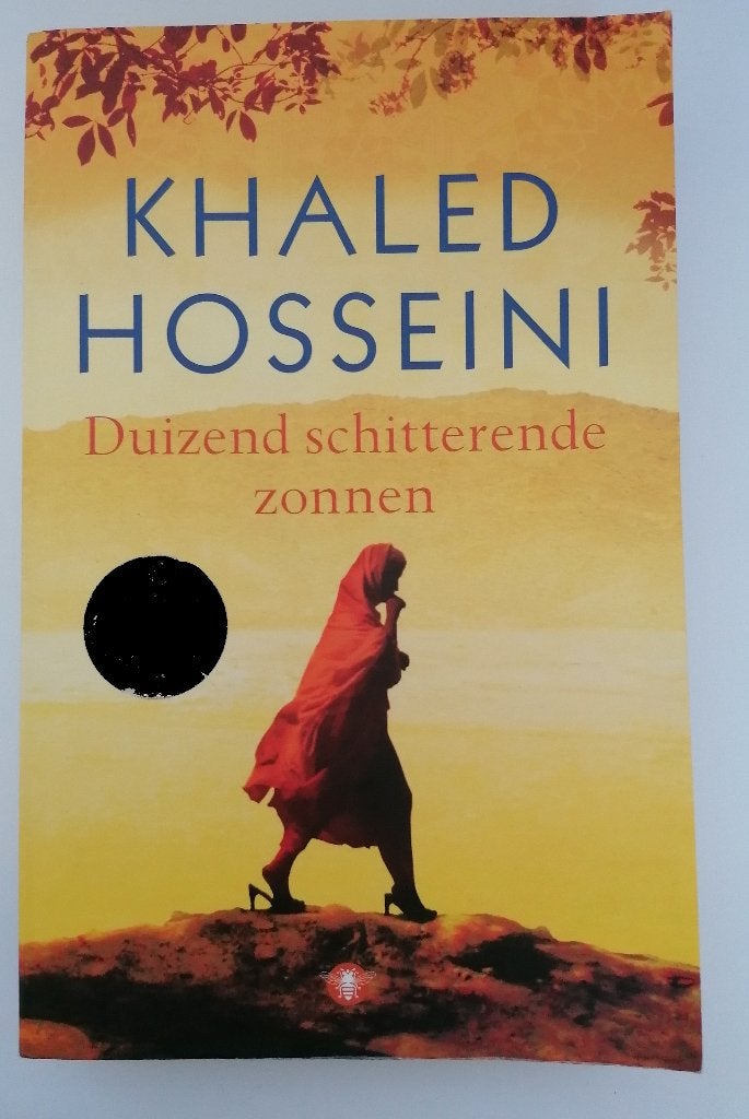 Khaled Hosseini - Duizend schitterende zonnen, België, Ophalen of Verzenden, Zo goed als nieuw, Khaled Hosseini