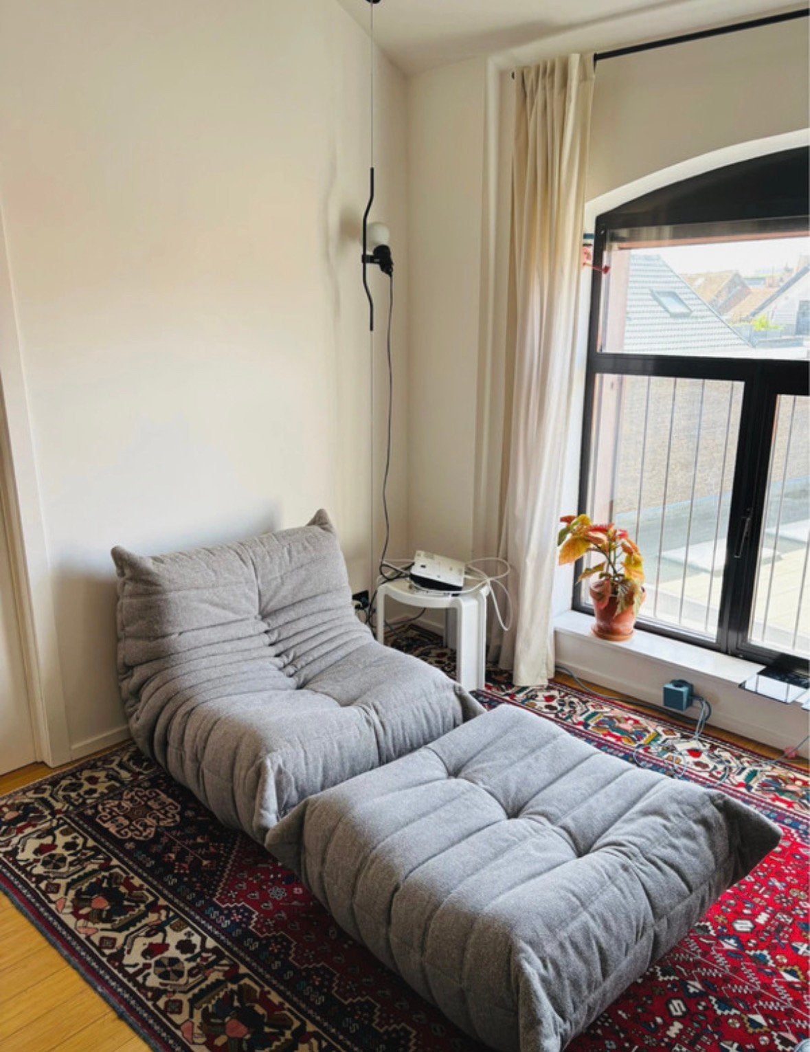 set Fauteuil et pouf Togo (Roset), Enlèvement