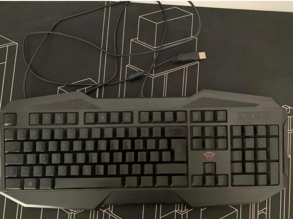 Bedraad Keyboard met azertyklavier TRUST, Enlèvement ou Envoi, Azerty, Comme neuf, Filaire