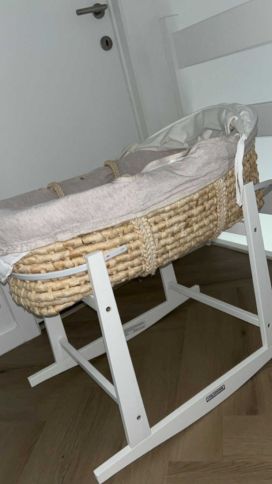Nookies wiegmand + Childhome standaard – €70 voor beide, Kinderen en Baby's, Babywiegjes en Ledikanten, Ophalen, Zo goed als nieuw