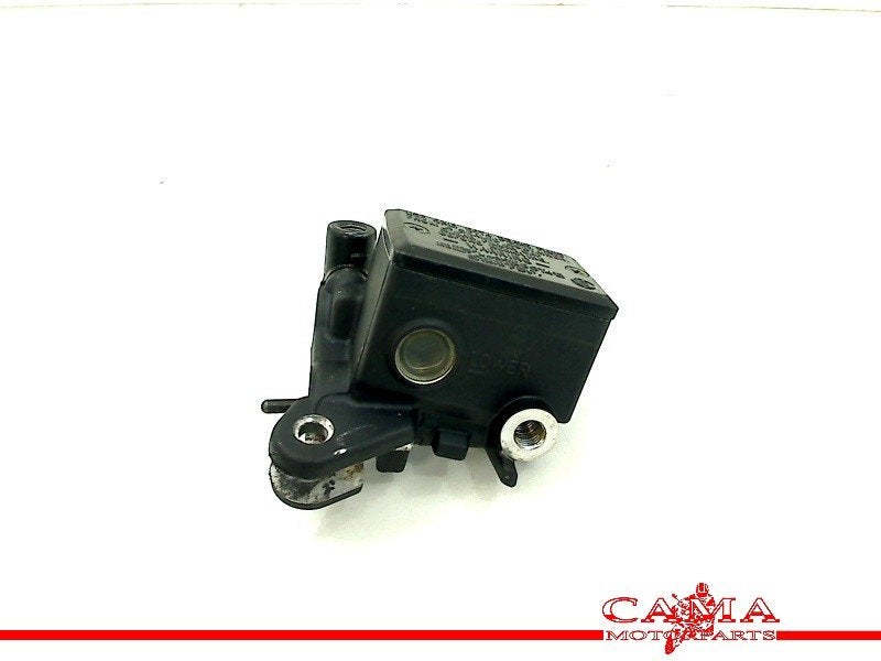 FREIN MAITRE CYLINDRE AVANT Yamaha, Dhr. S. di Majo, Utilisé, Info@cama-motorparts.nl, P.J. Troelstraweg 8 8
3144 CX  MAASSLUIS, NL