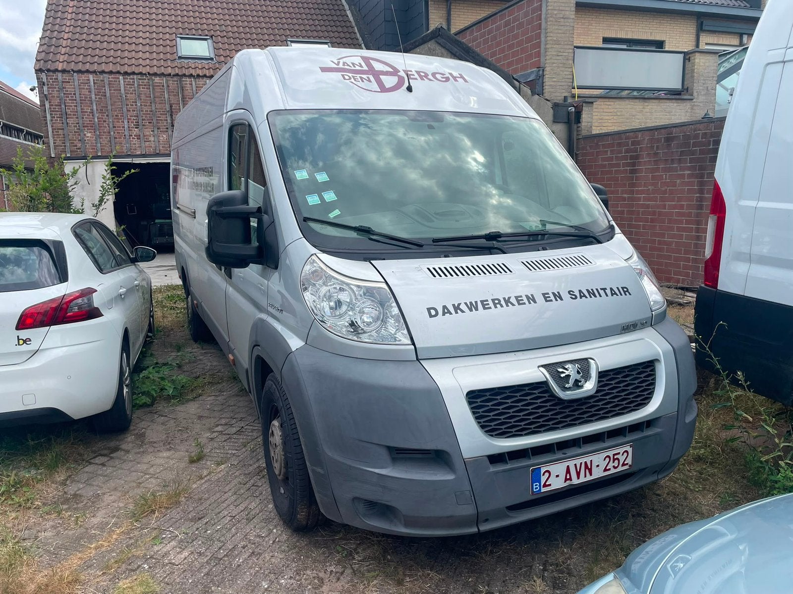 PEUGEOT BOXER 3.0HDI L4, Voorwielaandrijving, 4 deurs, 4 cilinders, Bedrijf