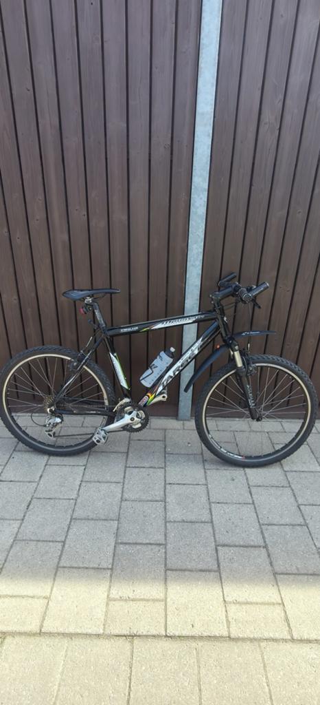 Mountainbike Shimano versnellingen en remmen slechs 50€, Fietsen en Brommers, Ophalen, Versnellingen