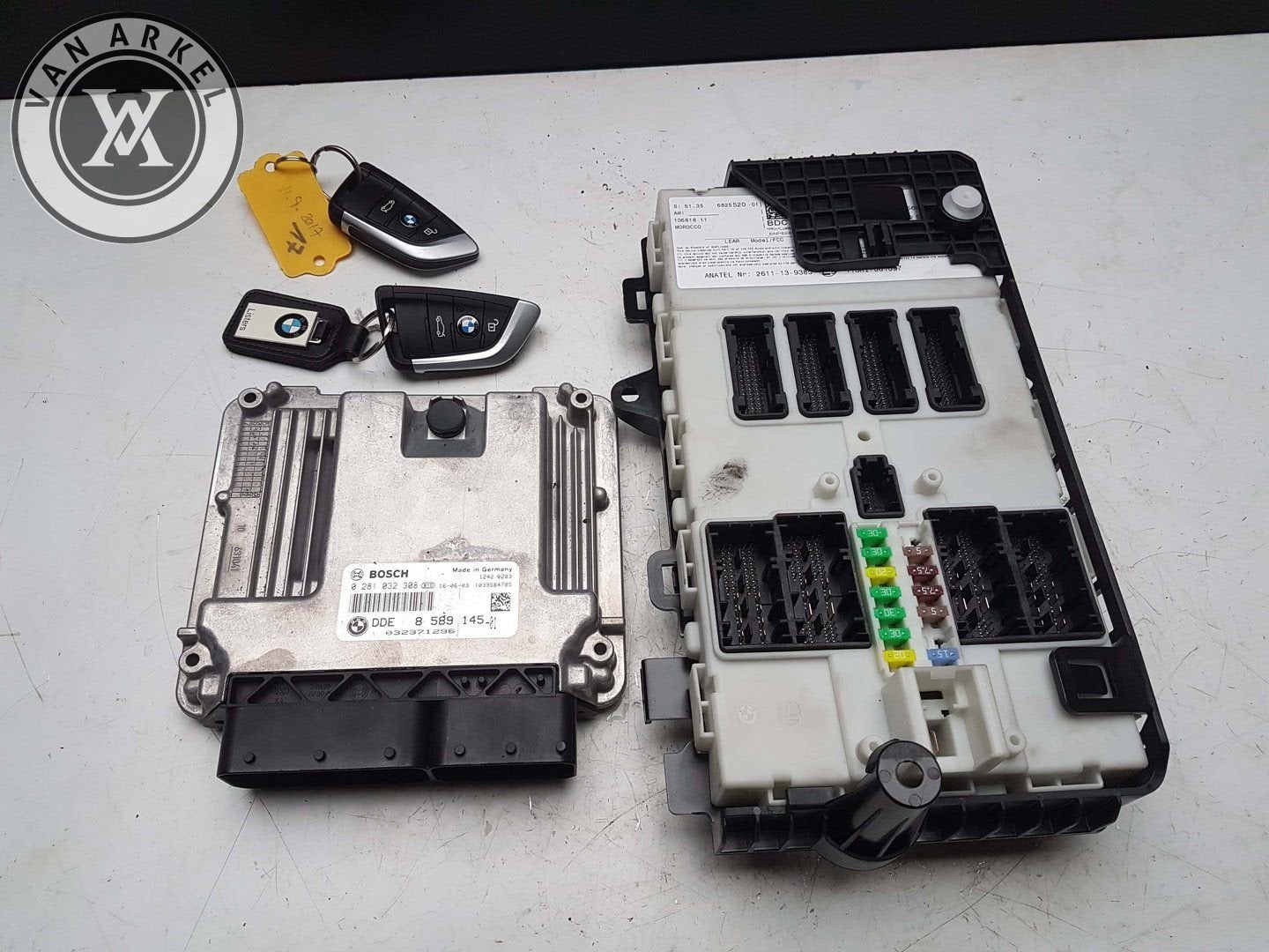 Bmw x1 f48 1.8 dx b37d15a motor computer set 8589145, Autos : Pièces & Accessoires, -, Utilisé, Capot moteur, -