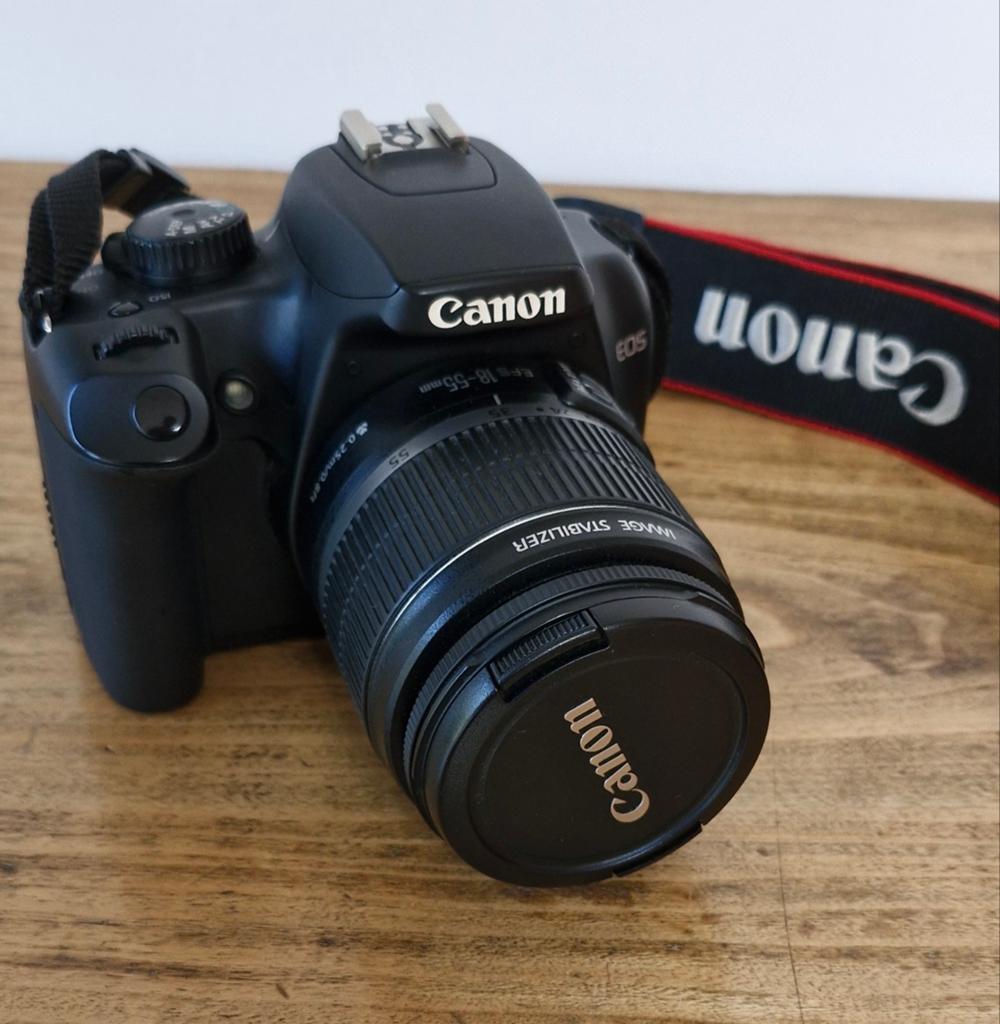CANON EOS 1000D in perfecte staat!, Audio, Tv en Foto, Fotocamera's Digitaal, Ophalen, Canon