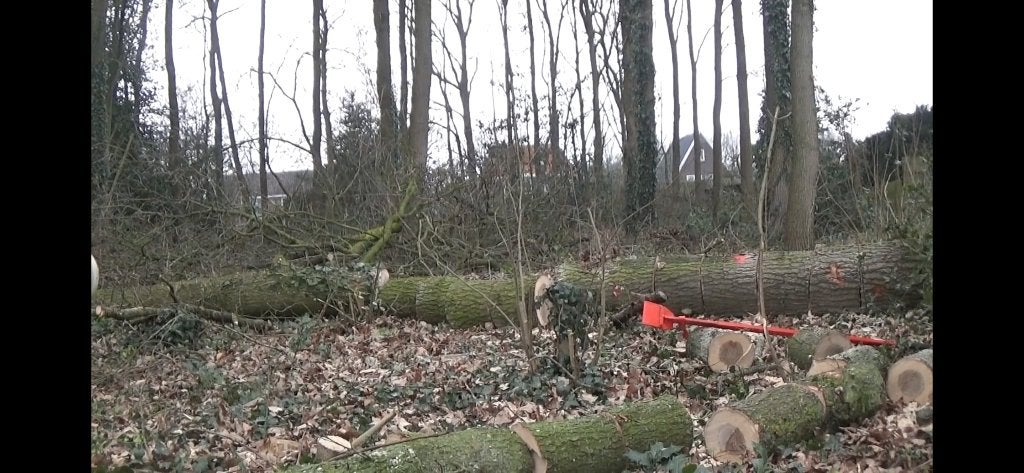 Vellen van bomen, Ophalen