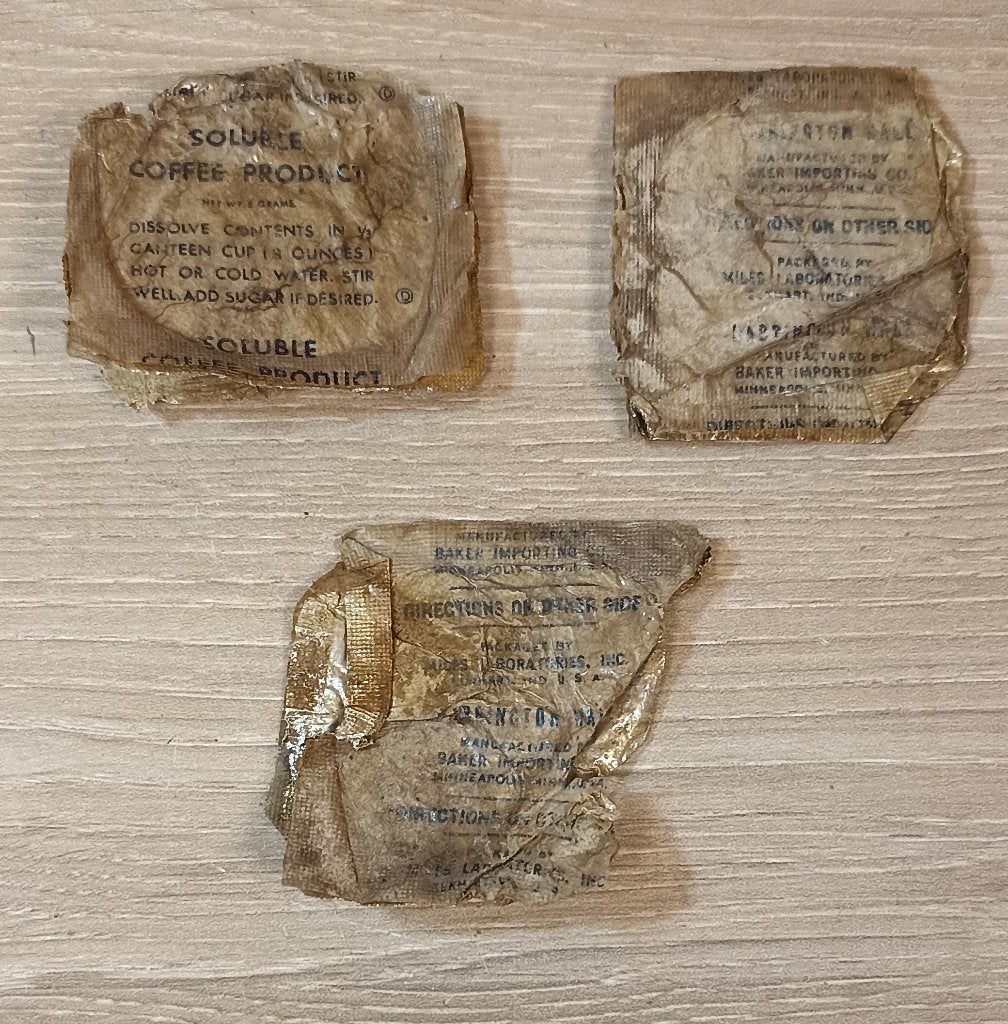 Lot de 3 emballages de café US Reliques des Ardennes ww2, Envoi, Armée de terre, Autres types