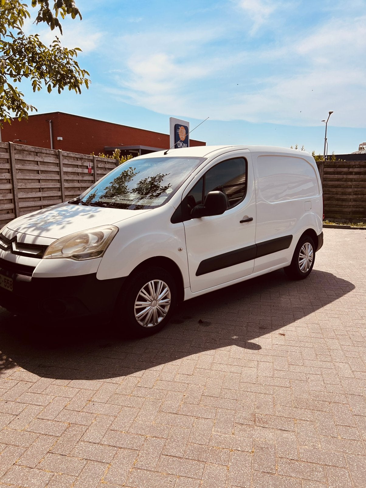 Zeer nette en goed onderhouden Berlingo  1.6 HDI, Vacatures, Vacatures | Chauffeurs