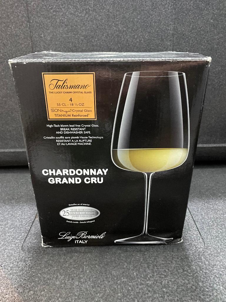 7 wijnglazen Luigi Bormioli Italy, Ophalen of Verzenden, Zo goed als nieuw