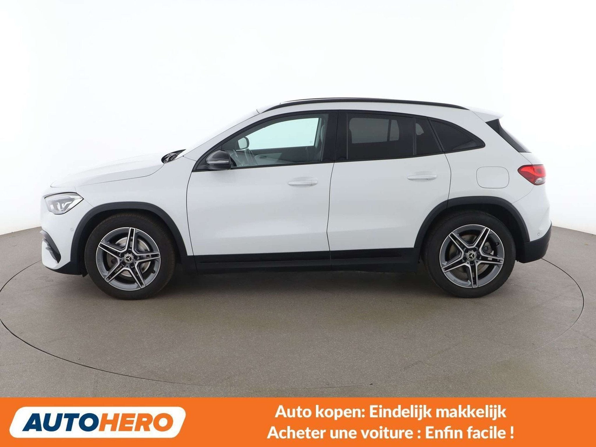 Mercedes-Benz GLA 250 GLA 250 4Matic AMG Line (bj 2022), Auto's, Automaat, Gebruikt, Wit, 178 g/km