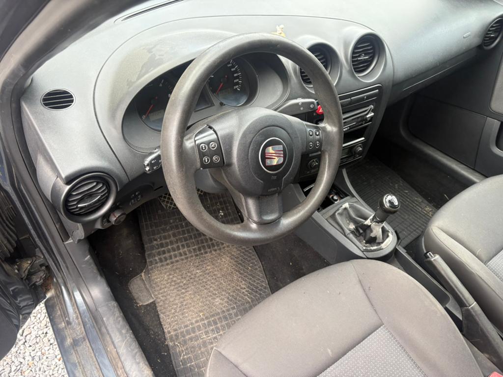 Seat Ibiza 1.4 diesel, Autos, Seat, Argent ou Gris, Achat, Boîte manuelle, Ibiza