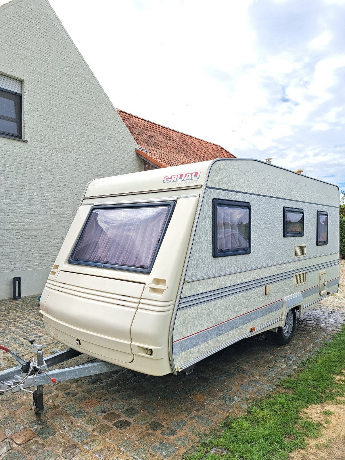 Gruau 47ce uit 1998 met stapelbed en mover, Overige merken, Stapelbed, Treinzit, 750 - 1000 kg
