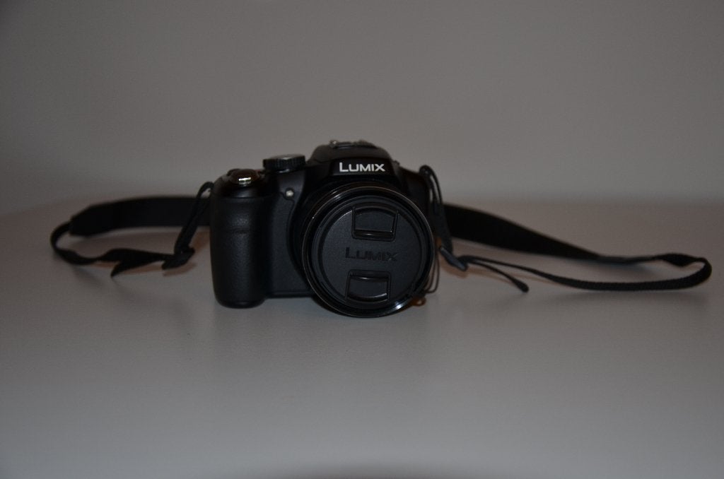 Panasonic Lumix DMC-FZ200, Audio, Tv en Foto, Ophalen, Panasonic, 12 megapixels, Zo goed als nieuw