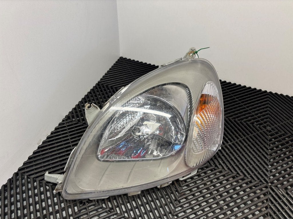PHARE / OPTIQUE AVANT GAUCHE Yaris (P1) (|0821211F7L|), Kundenbetreuung@toyota.de, Toyota, Utilisé, Toyota-Allee 2
50858  Köln, DE