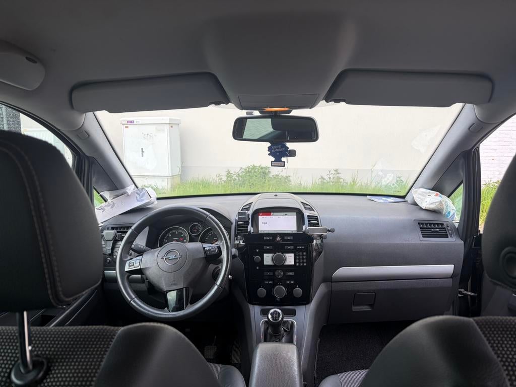 Opel Zafira 2011, Auto's, Opel, Euro 5, Zwart, Bedrijf, Te koop