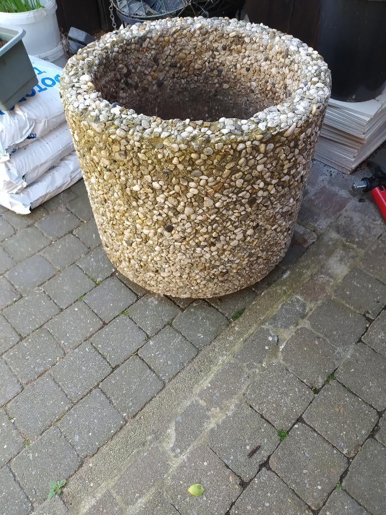 Bloembak, Tuin en Terras, Ophalen, Gebruikt, Rond, Beton