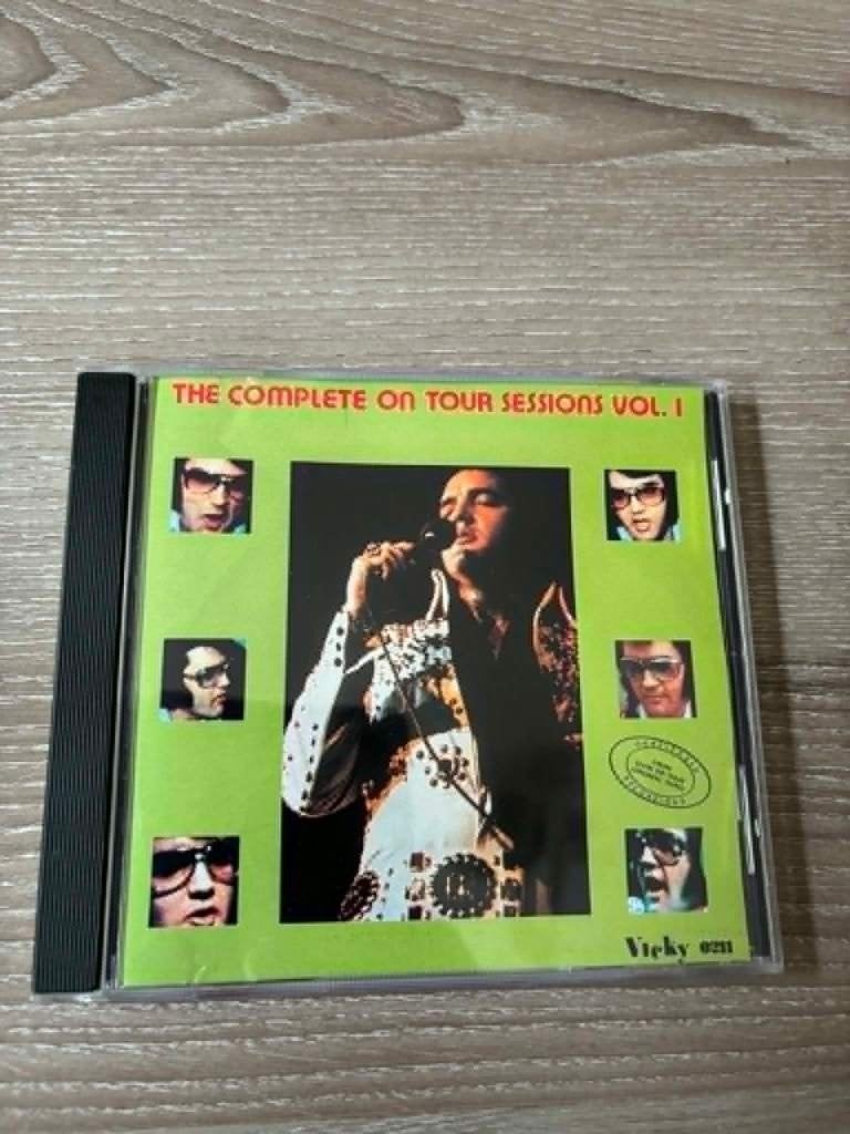 Elvis bootleg cd, The complete on tour sessions, vol. 1., Enlèvement ou Envoi, Comme neuf, Rock 'n' roll