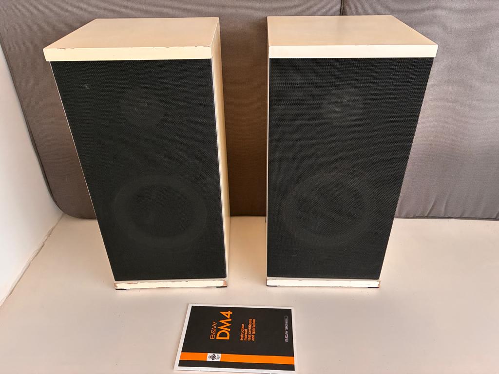 Zeldzame B&W DM4 - Witte Uitvoering - met certificaat, 60 à 120 watts, Enlèvement, Utilisé, Bowers & Wilkins (B&W)
