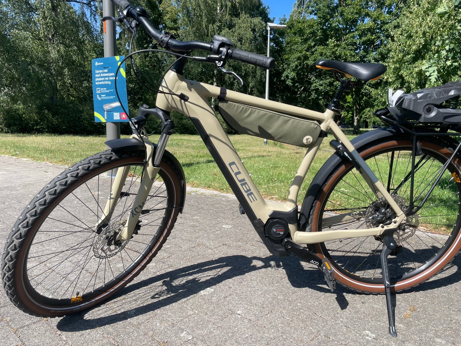 Te koop: Cube Cross Hybrid Pro 500 Allroad 1050 KM, Fietsen en Brommers, Elektrische fietsen, Ophalen, Zo goed als nieuw, Cube