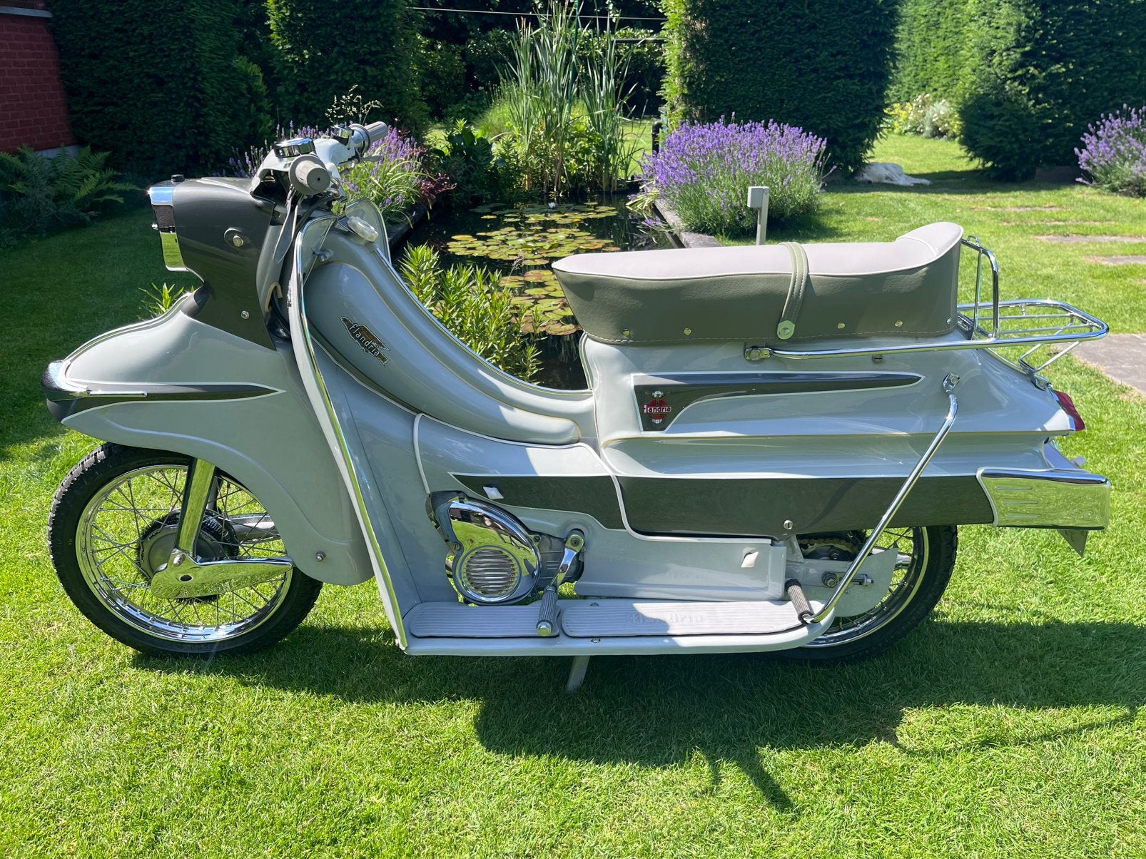 Flandria Parisienne, Fietsen en Brommers, Ophalen