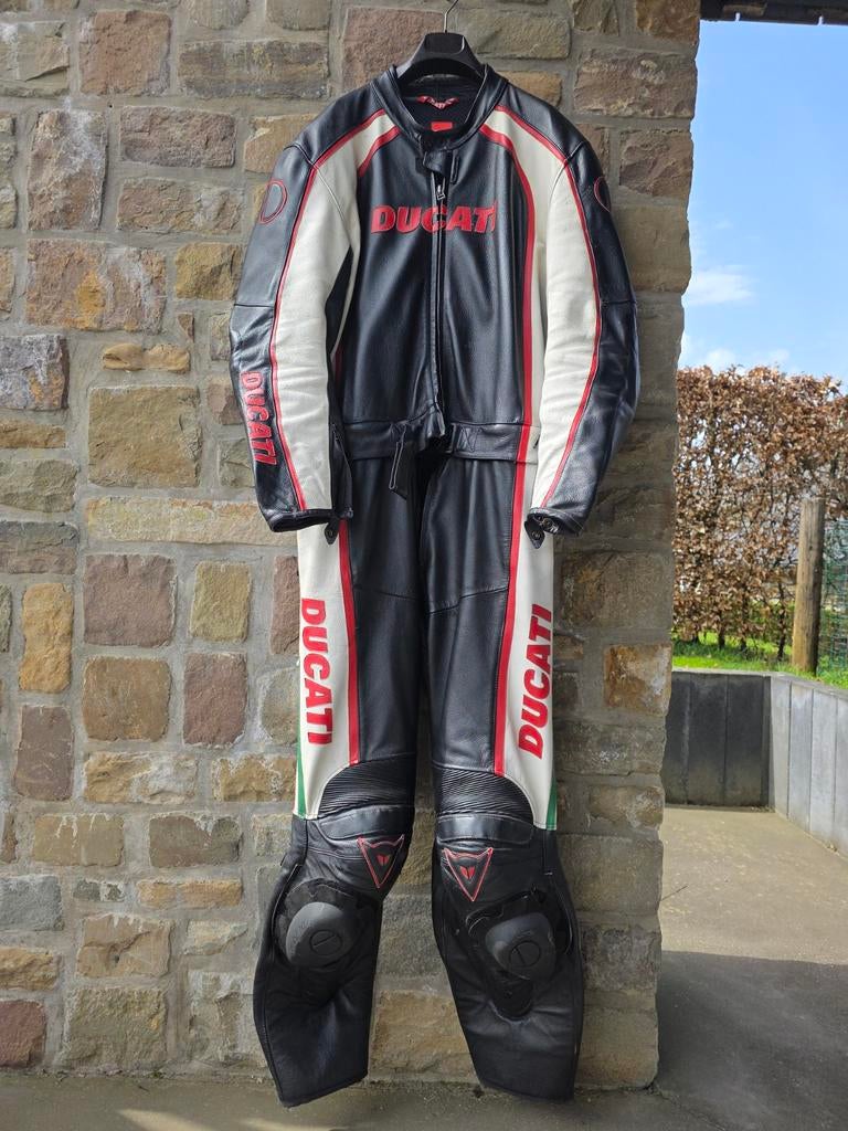 Combinaison dainese ducati, Motoren, Kleding | Motorkleding, Combipak