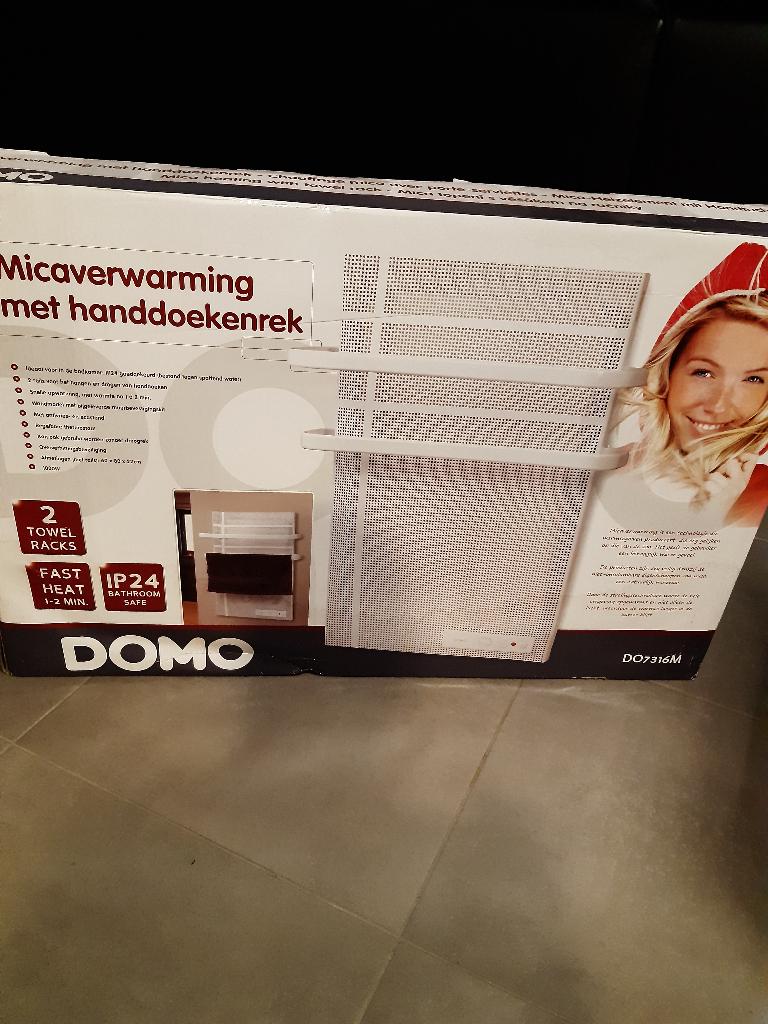 micaverwarming met handdoekenrek, Huis en Inrichting, Badkamer | Badtextiel en Accessoires, Ophalen, Nieuw, Wit, Handdoekenrek