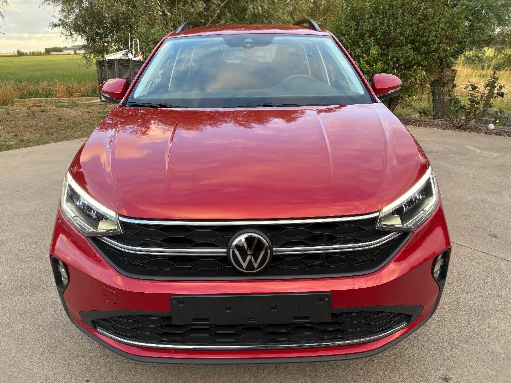 Vw Taigo 1.0 TSI Life + App Connect, Autos, Volkswagen, Rouge, Achat, Euro 6, Entreprise
