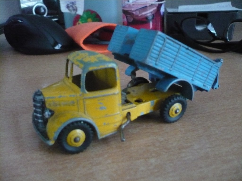 dinky toys petit camion benne, Enlèvement ou Envoi, Utilisé, Dinky Toys