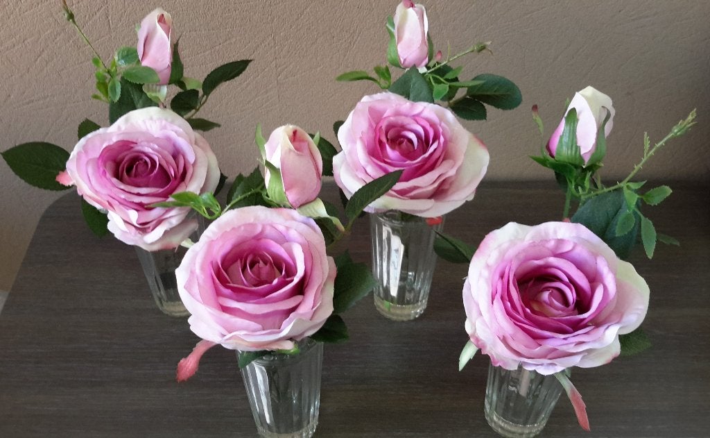 Lot / partij vaasjes met rozen kunstbloemen ( NIEUW ), Ophalen of Verzenden, Nieuw
