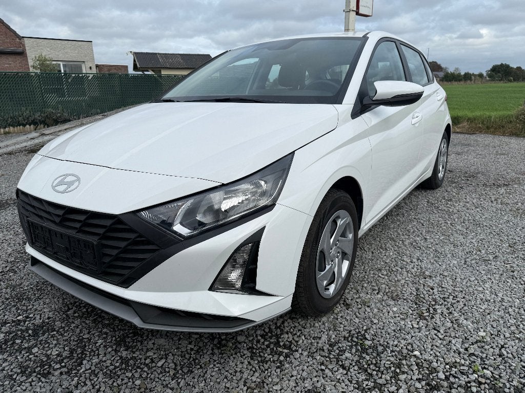 Hyundai I20 benzine 06/2025 met garantie, Auto's, Bedrijf, I20, https://public.car-pass.be/vhr/741846b4-0678-4298-9d92-3ec7cb52d2df