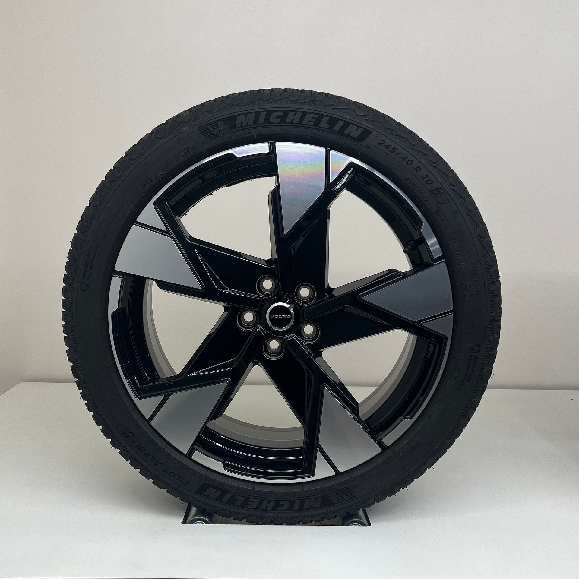 Volvo EX30 - 20 Inch - winterbanden, Auto-onderdelen, Banden en Velgen, Personenwagen, 20 inch, Gebruikt