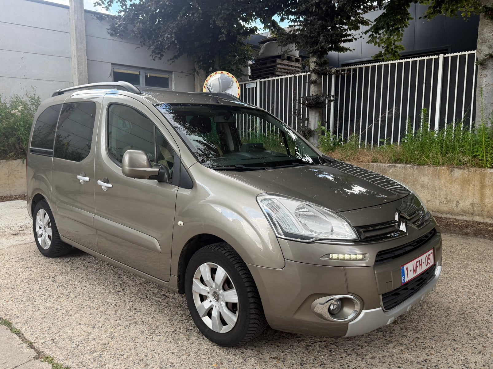 Citroen Berlingo Mulitispace 2015 - Benzine 1.6, Auto's, Citroën, Particulier, Berlingo, Airconditioning, Benzine, Euro 5, Monovolume