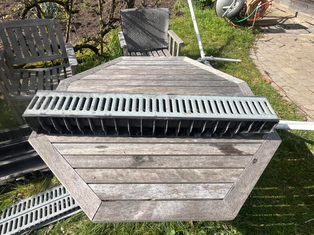 Afvoergoten recup, Doe-het-zelf en Bouw, Buizen en Afvoer, Ophalen of Verzenden, Zo goed als nieuw, Afvoer
