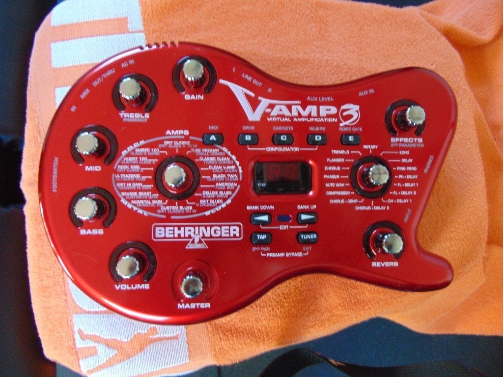 Behringer V-Amp 3 Gitaar effecten Unit met USB Interface ., Muziek en Instrumenten, Ophalen of Verzenden, Nieuw, Delay of Echo