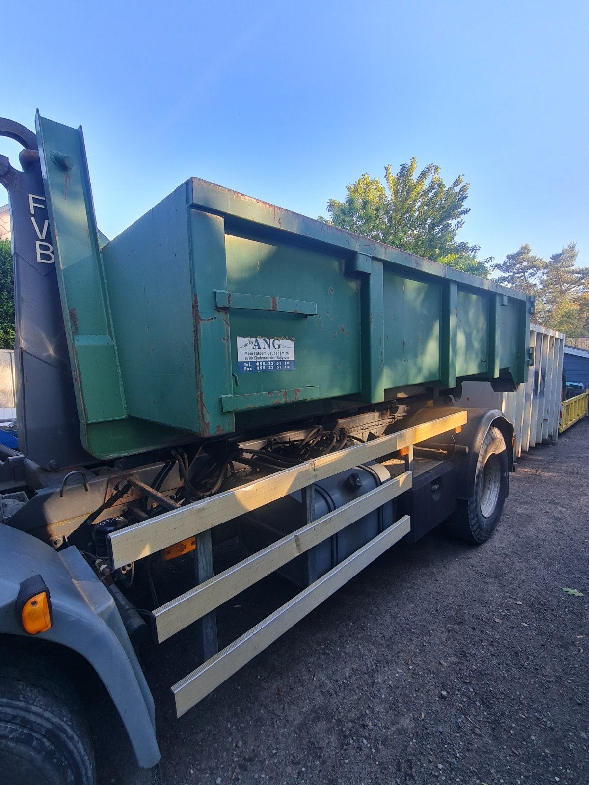 Container 7m3 en 4m00, Doe-het-zelf en Bouw, Containers, Ophalen