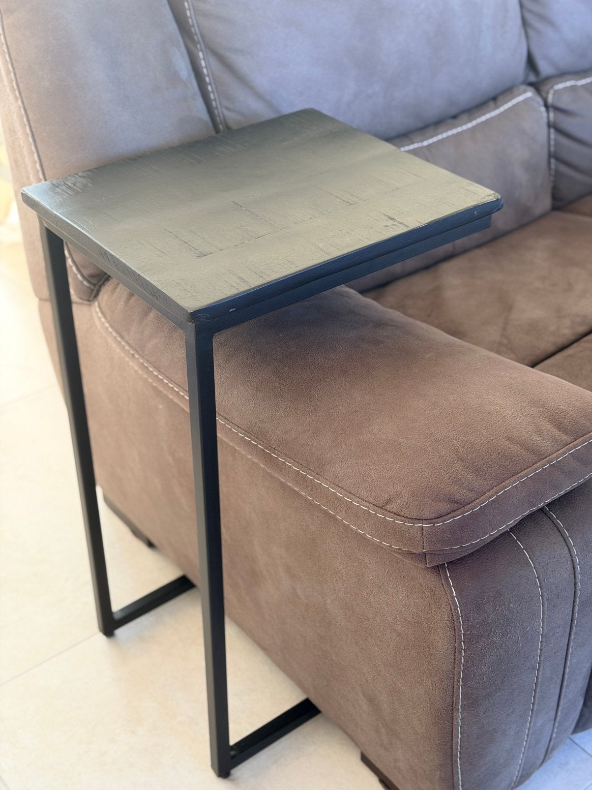 2x Laptoptafel Feline (40x33 cm) — bijzettafel voor de bank, Huis en Inrichting, Ophalen, Gebruikt