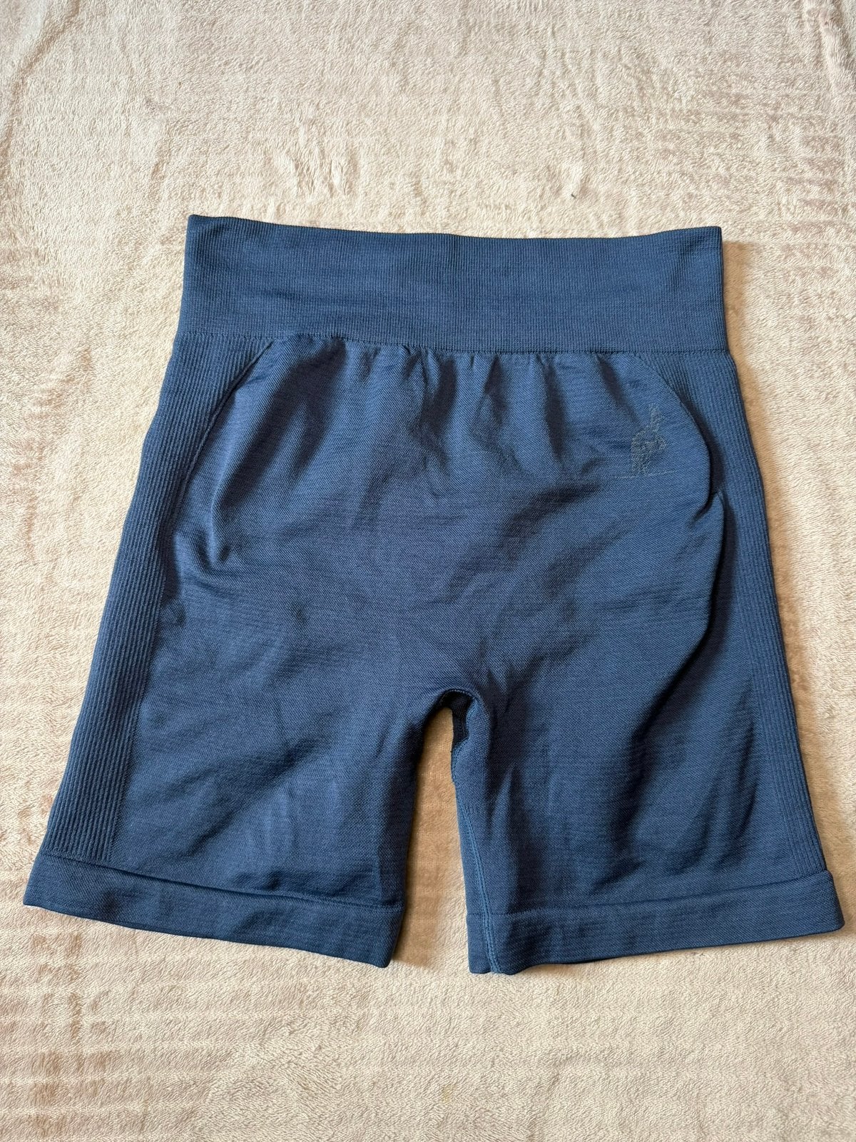 Short de sport cycliste- Taille L/ XL (Effet Push-up), Envoi, Comme neuf, Bleu, Yoga