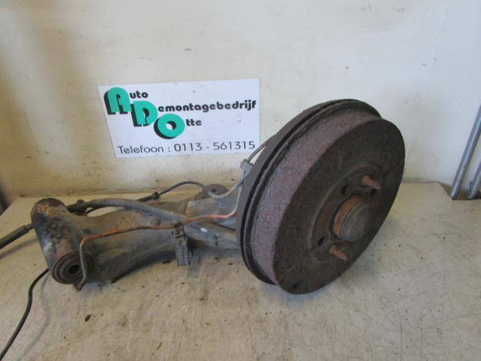 Joint arrière gauche d'un Fiat Multipla, Autos : Pièces & Accessoires, Suspension & Châssis, Fiat, Utilisé, 3 mois de garantie