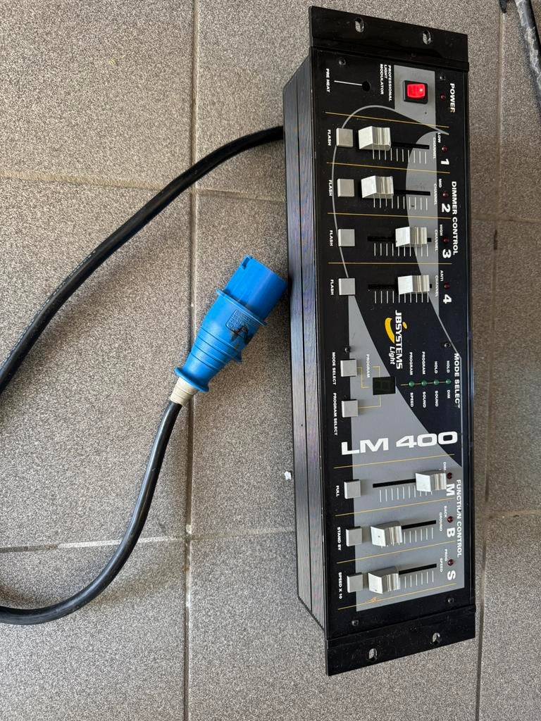 KB systems LM 409, Enlèvement