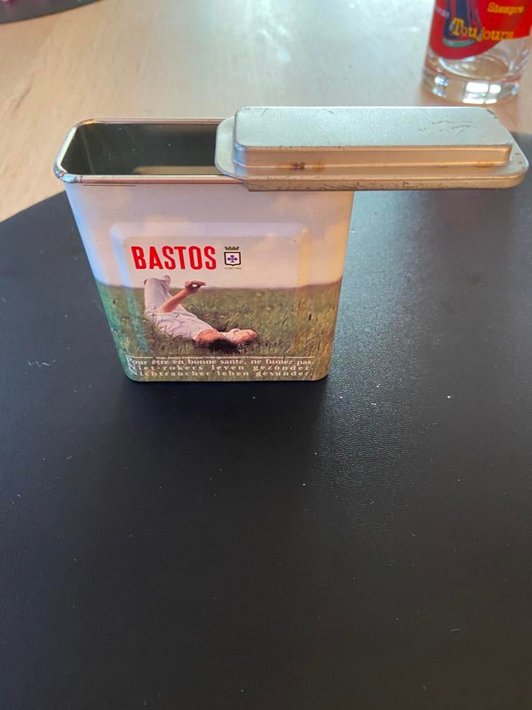 Sigaretten doos Bastos, Collections, Enlèvement ou Envoi, Comme neuf