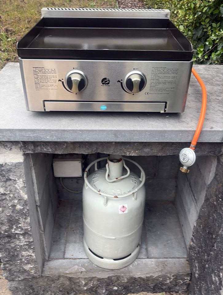 Gasbarbecue + gasfles, Tuin en Terras, Ophalen of Verzenden, Zo goed als nieuw