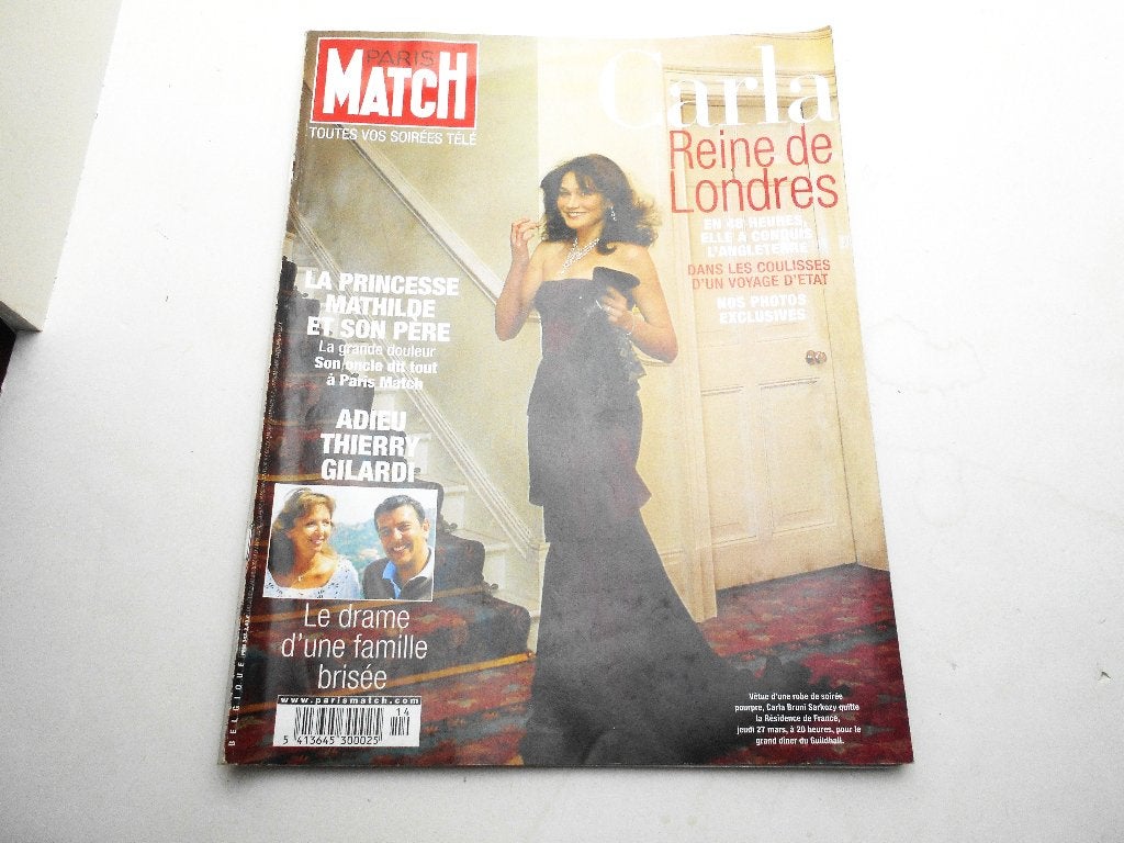 ancien Paris Match Carla Bruni Princesse Mathilde 2008, Livres, Enlèvement ou Envoi, Comme neuf