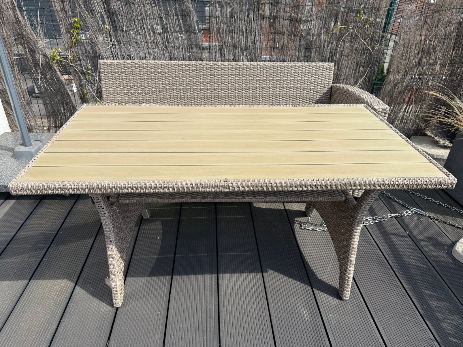 Table de jardin, beige, 144 x 75 x 67,5, Enlèvement, Comme neuf