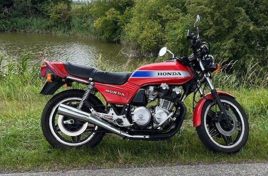 koopje Honda bol dor 900 cc   50000 Km  46 jaar oud, Motoren, 4 cilinders, Motorrijbewijs A, Gebruikt, 901 cc
