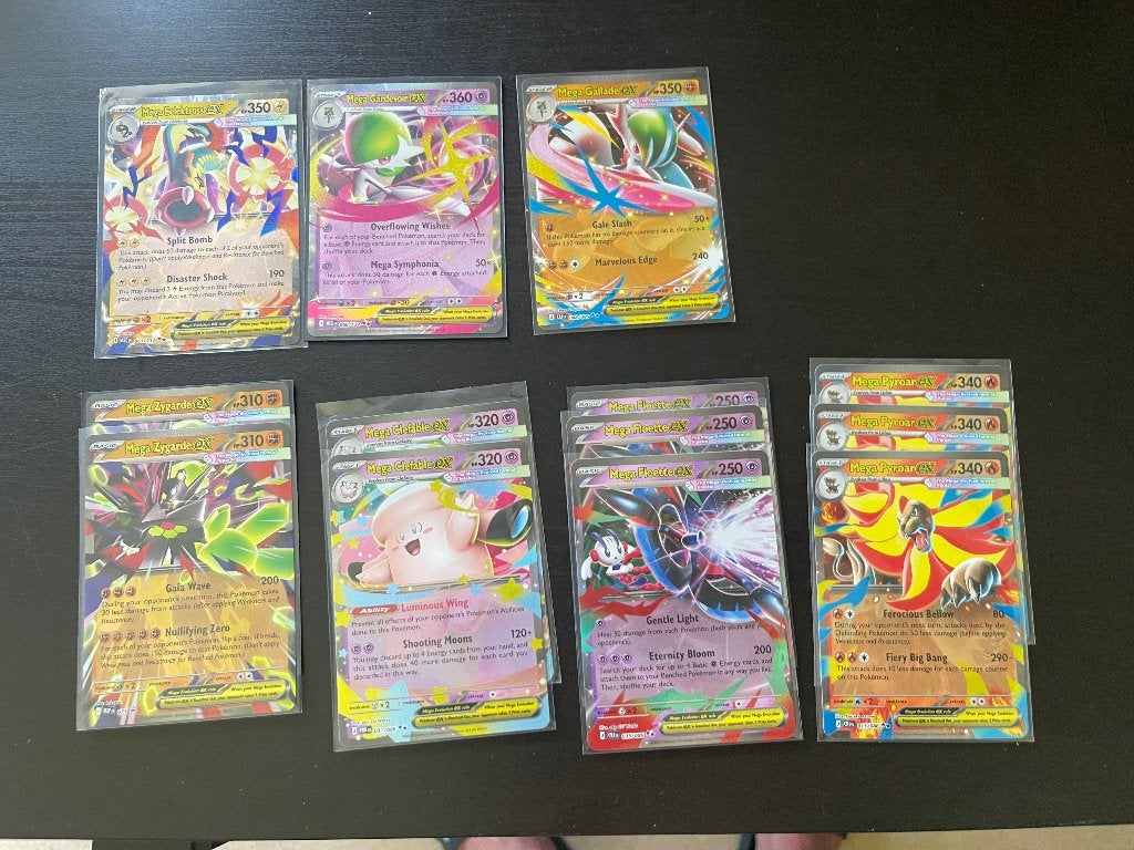 Pokemon mega ex hits, Ophalen, Zo goed als nieuw, Meerdere kaarten, Foil