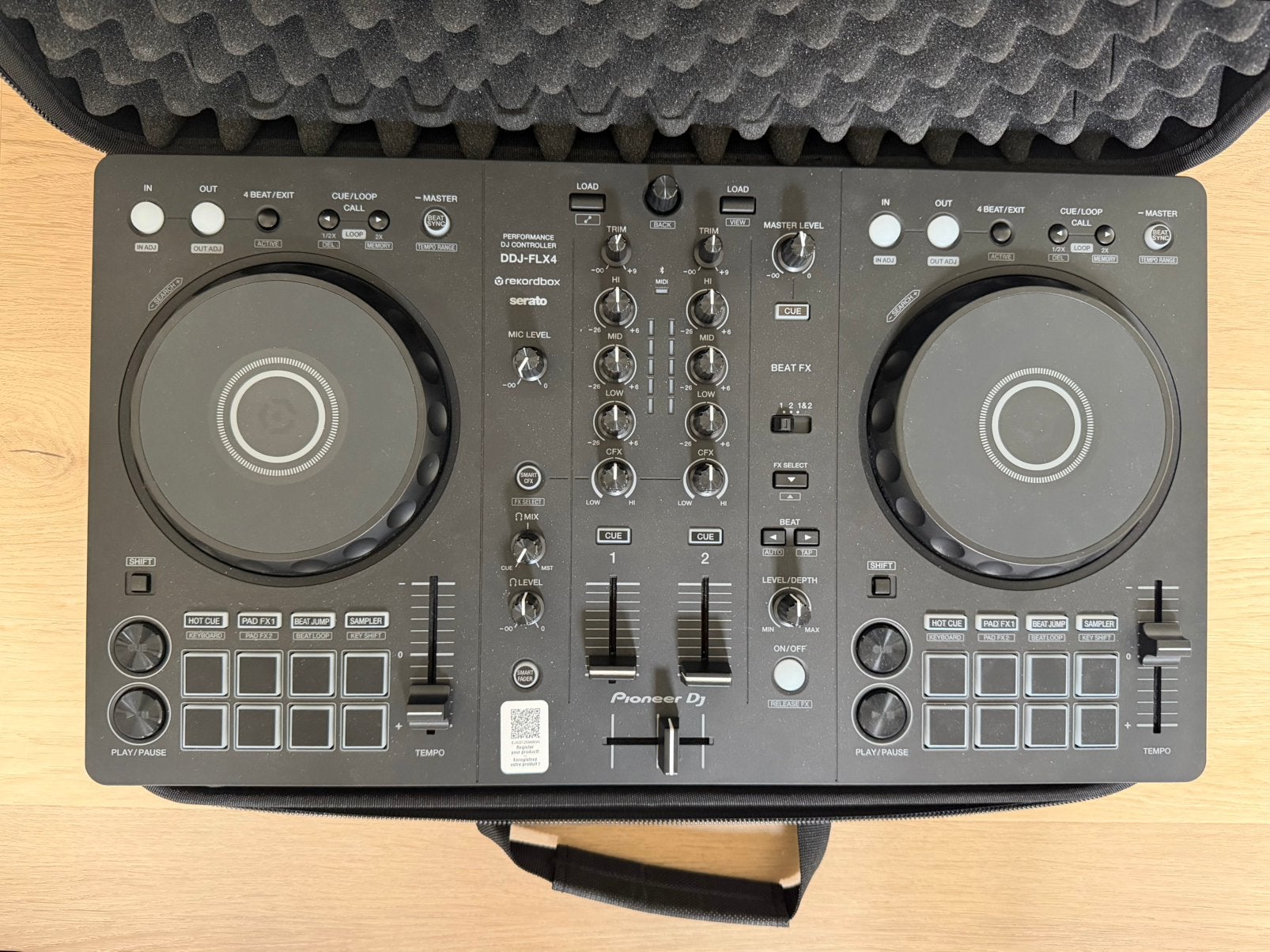 Pioneer DJ DDJ-FLX4 + hoes, Muziek en Instrumenten, Dj-sets en Draaitafels, Ophalen, Nieuw, Pioneer