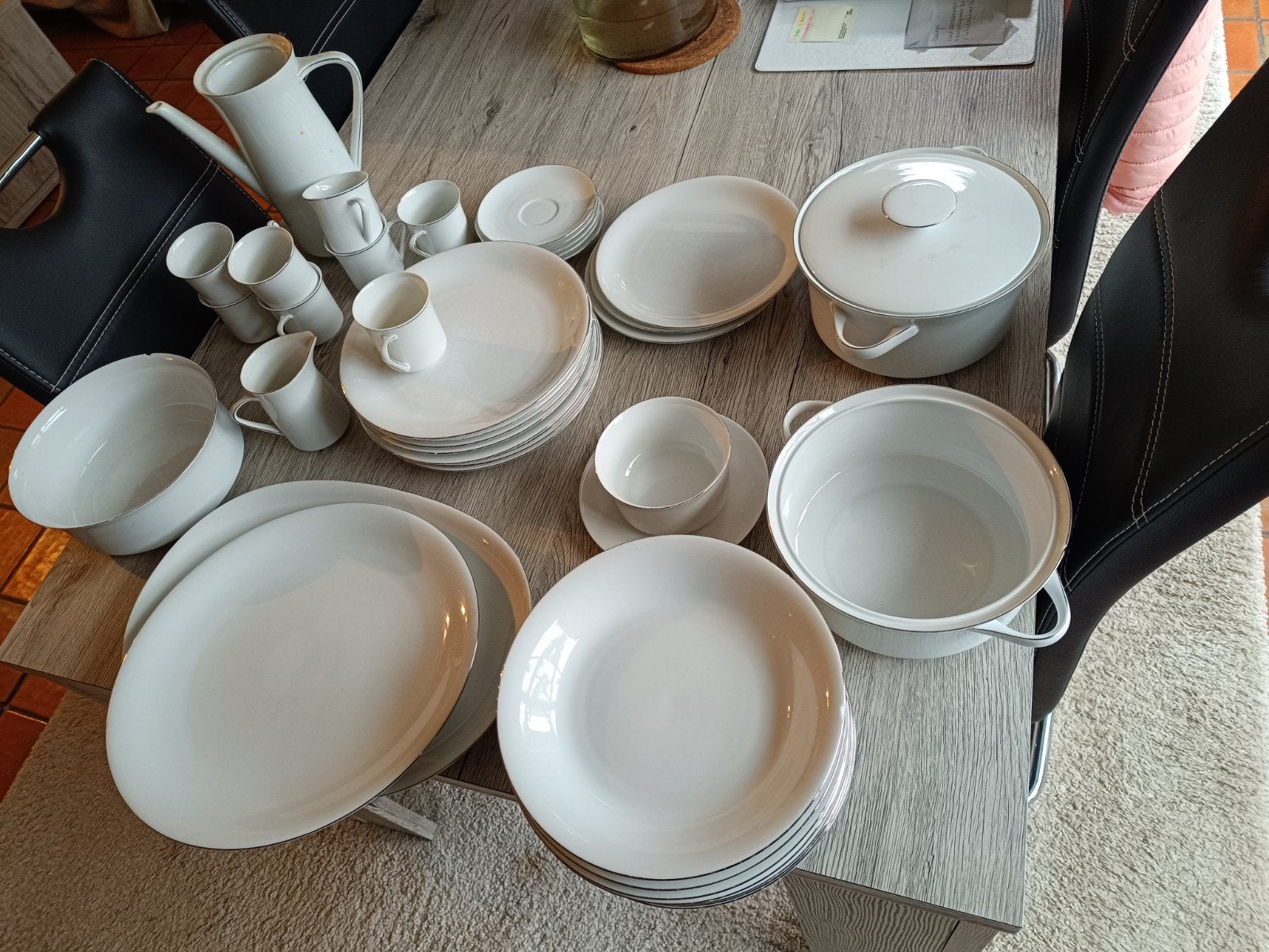 gebruikt servies, Ophalen
